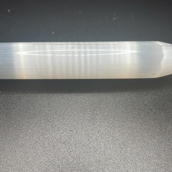 Selenite wand - Picture 2 of 5